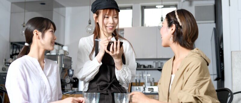 既卒でアルバイトと就活は両立できる?最短で決める効率的な就活法も紹介