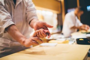 日本料理人・和食料理人になるには？修行・仕事内容やスキルから就職方法まで紹介