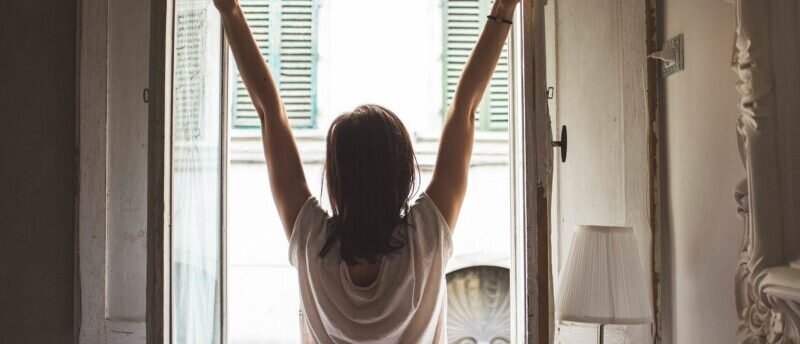 女性ニートの就職は難しい?ニートから脱却する方法とおすすめの職種とは