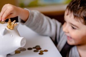 リクルートスタッフィングの給料日は？給与明細発行日や日払いが可能か解説